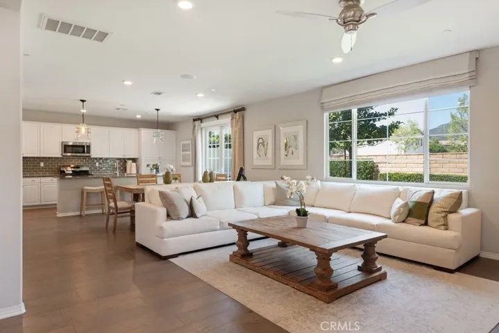 3543 Sugarberry Court, Fontana, California 92336