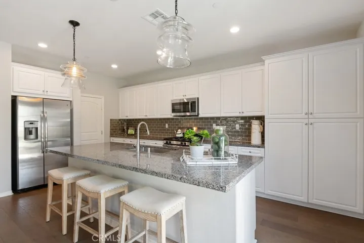 3543 Sugarberry Court, Fontana, California 92336