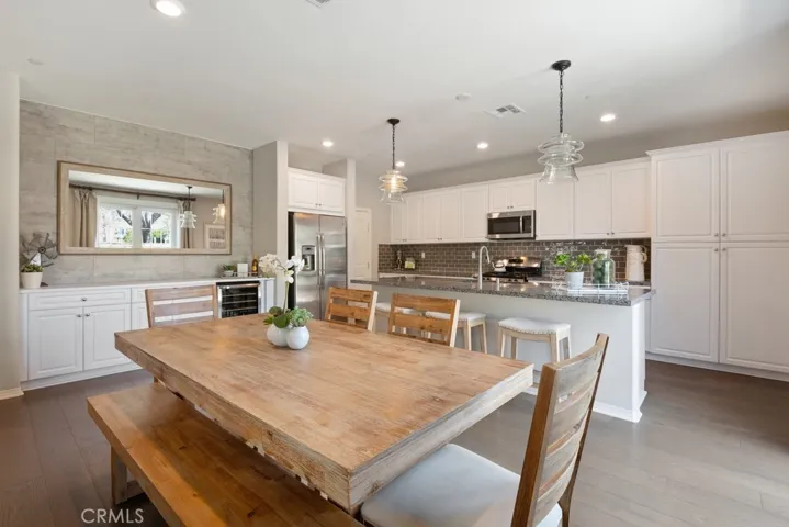3543 Sugarberry Court, Fontana, California 92336