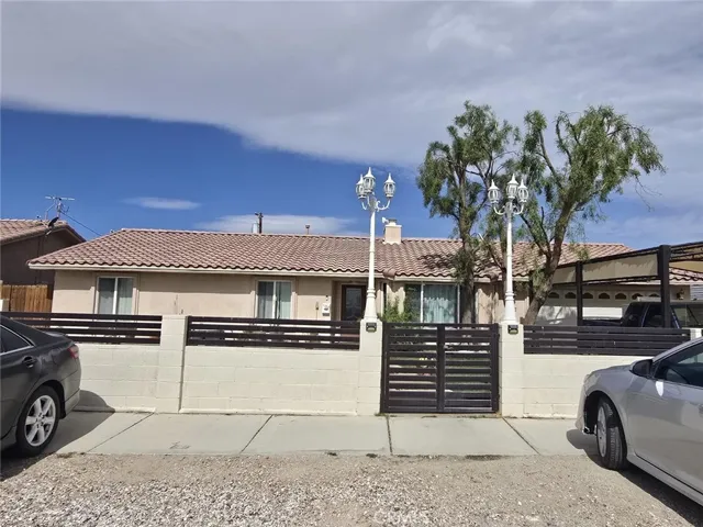 2357 Sand Knoll Avenue, Thermal, California 92274