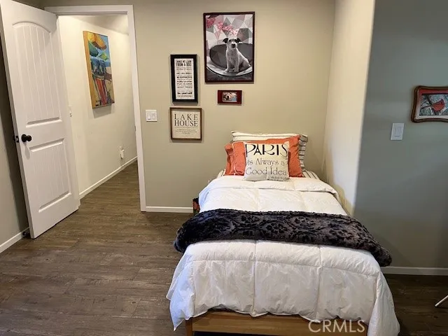 2nd Bedroom with stacking Twin Beds