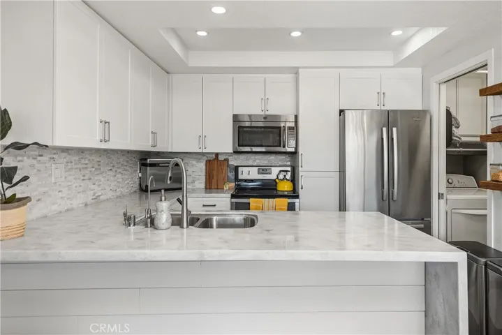 7112 Apricot Drive 7112, Irvine, California 92618