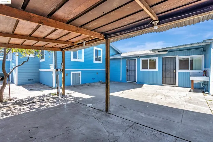 4526 Bond St, Oakland, California 94601