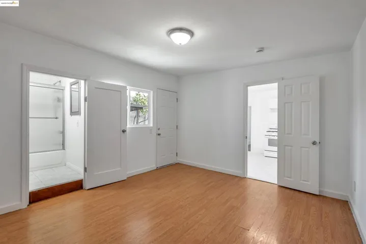 4526 Bond St, Oakland, California 94601