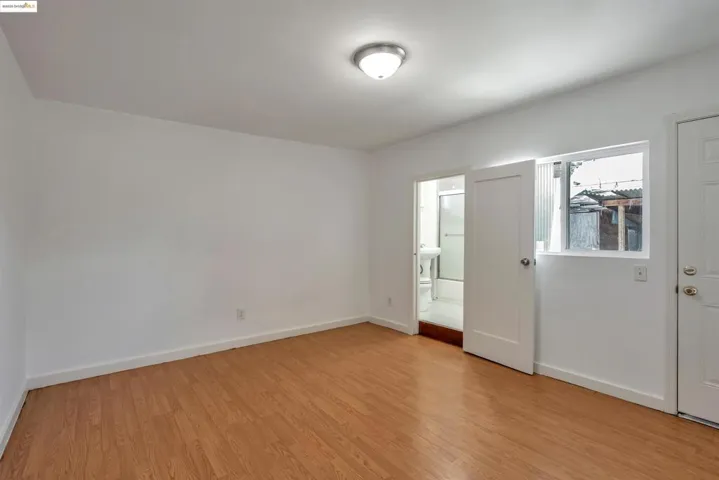 4526 Bond St, Oakland, California 94601
