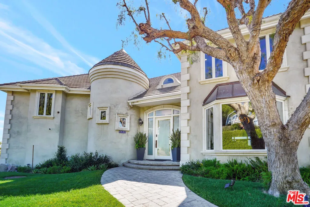 3000 Sequit Drive, Malibu, California 90265, 4 Bedrooms Bedrooms, ,4 BathroomsBathrooms,Residential Lease,For Rent,Sequit,25516702