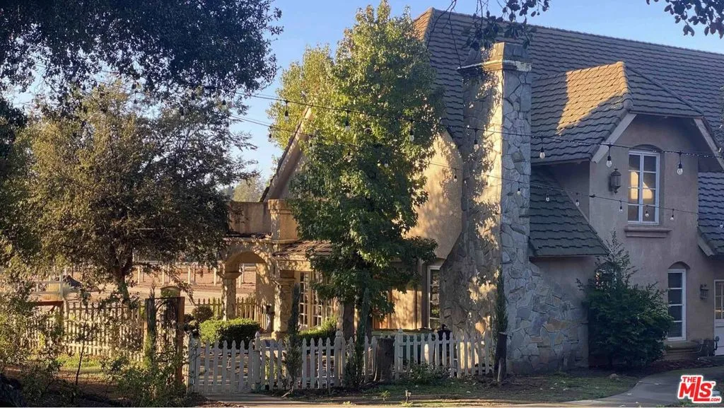 39455 Avenida La Cresta, Murrieta, California 92562 home-pic-37