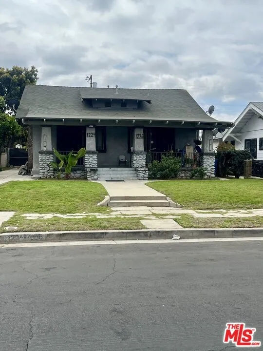 1224 W 41st Street, Los Angeles, California 90037 home-pic-0