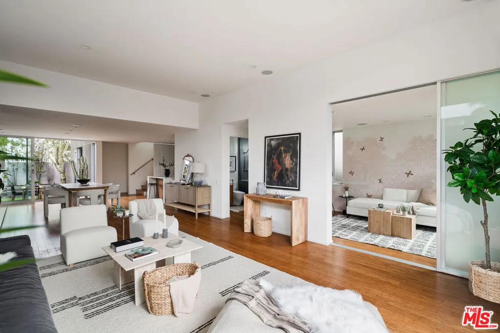 734 Nowita Place, Venice, California 90291 home-pic-1