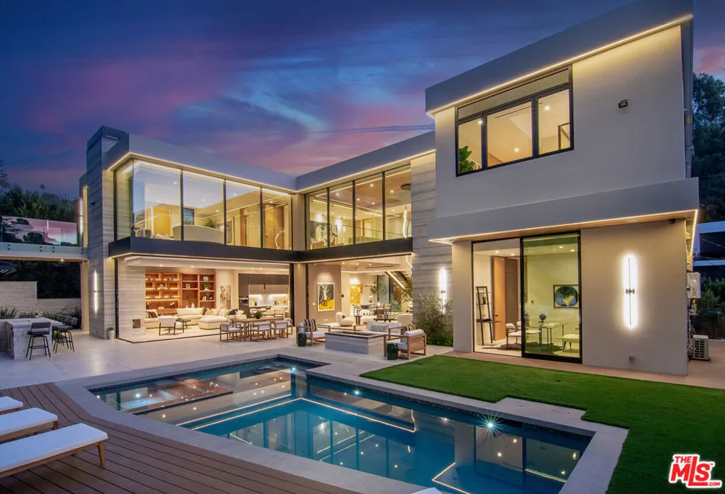 2641 Hutton Drive, Beverly Hills, California 90210 home-pic-51