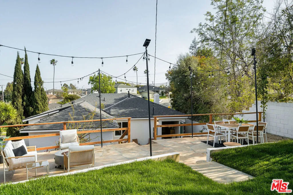 4405 Springdale Drive, Los Angeles, California 90043 home-pic-29