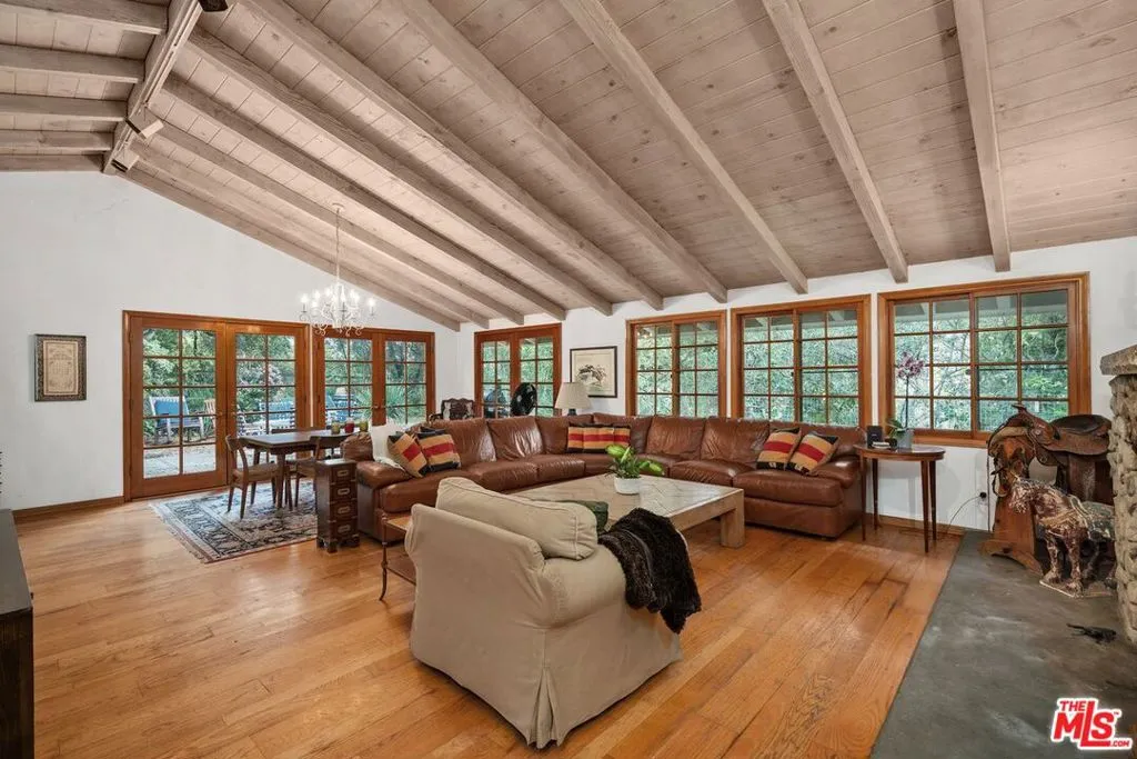 1809 Melhill Way, Los Angeles, California 90049 home-pic-7