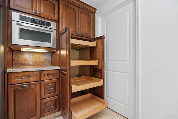 7707 Garboso Place, Carlsbad, California 92009