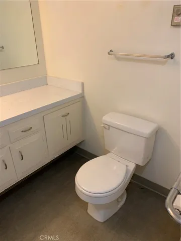 1381 Monterey Rd., Seal Beach, California 90740