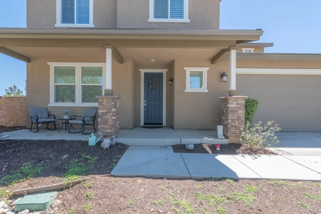 31877 Wild Ginger Place, Murrieta, California 92563 home-pic-3