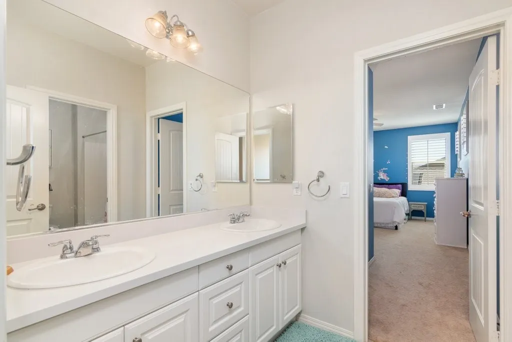 31877 Wild Ginger Place, Murrieta, California 92563 home-pic-26