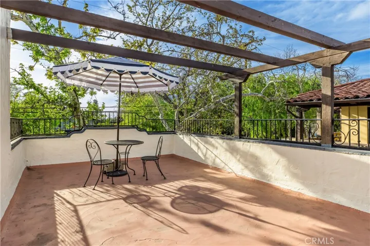 1230 Harvard Avenue, Claremont, California 91711