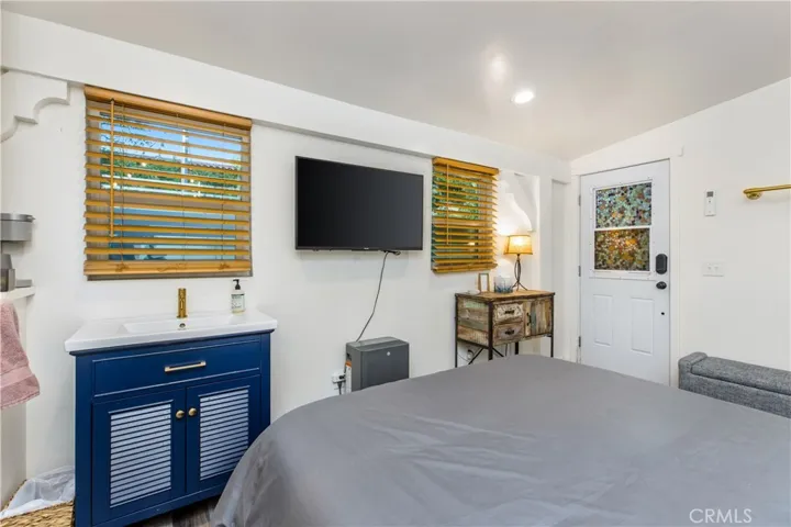 1230 Harvard Avenue, Claremont, California 91711