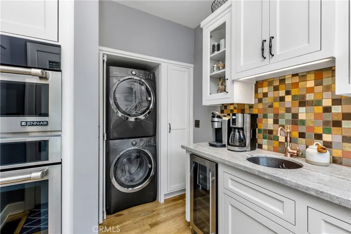 1230 Harvard Avenue, Claremont, California 91711
