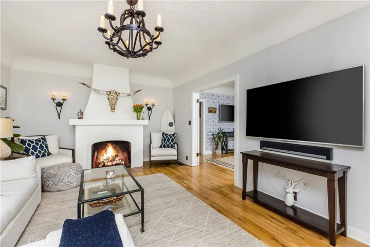1230 Harvard Avenue, Claremont, California 91711