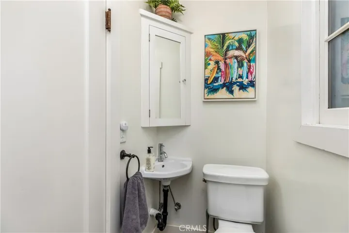 1230 Harvard Avenue, Claremont, California 91711