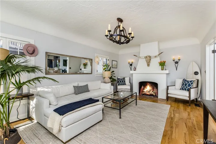 1230 Harvard Avenue, Claremont, California 91711