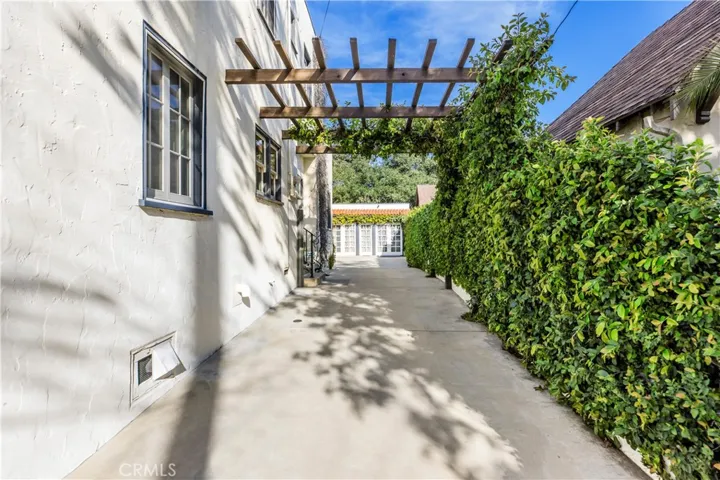 1230 Harvard Avenue, Claremont, California 91711