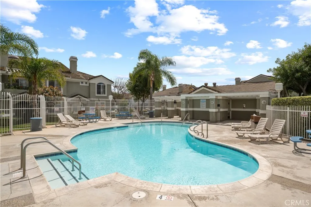 2225 Indigo Hills Drive 3, Corona, California 92879 home-pic-23