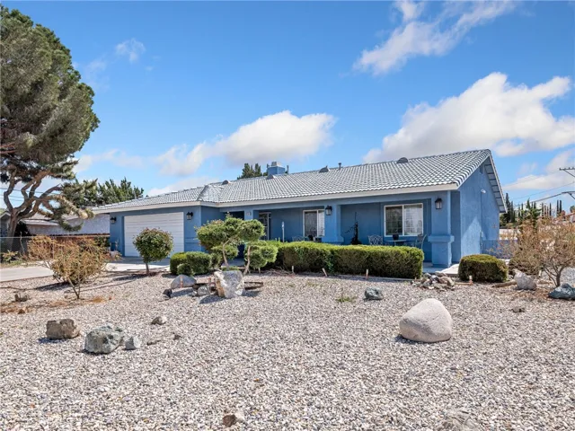 18399 Walnut Street, Hesperia, California 92345