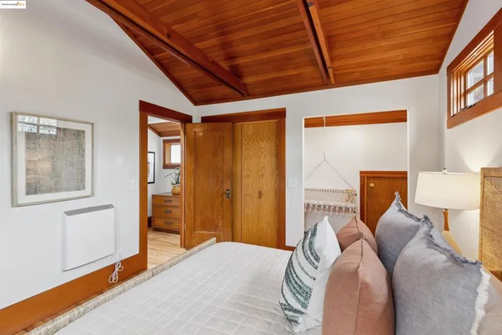 2126 Derby St, Berkeley, California 94705