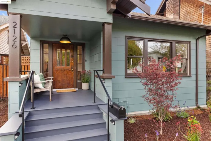 2126 Derby St, Berkeley, California 94705