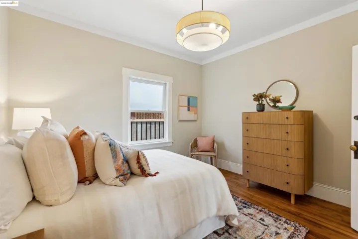 2126 Derby St, Berkeley, California 94705
