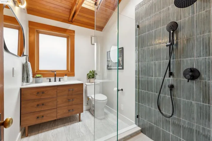 2126 Derby St, Berkeley, California 94705