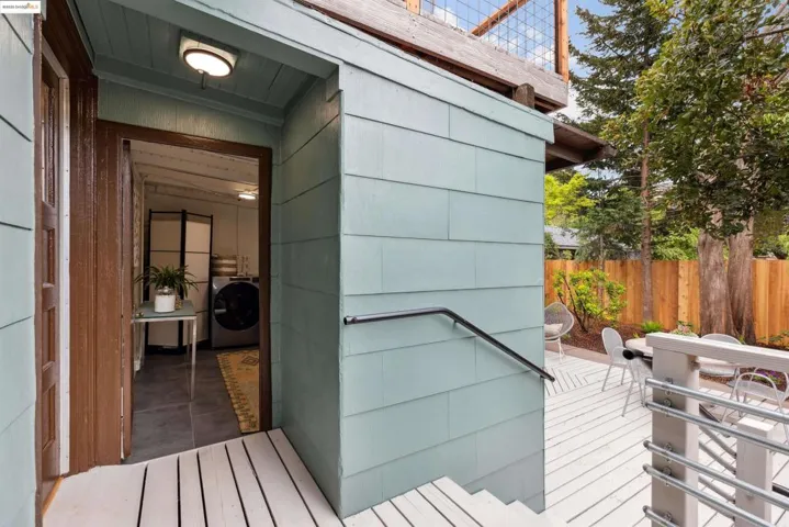 2126 Derby St, Berkeley, California 94705