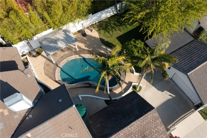 932 W Kenneth Road, Glendale, California 91202