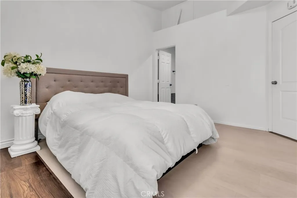 1014 La Costa Drive L204, Corona, California 92879 home-pic-16