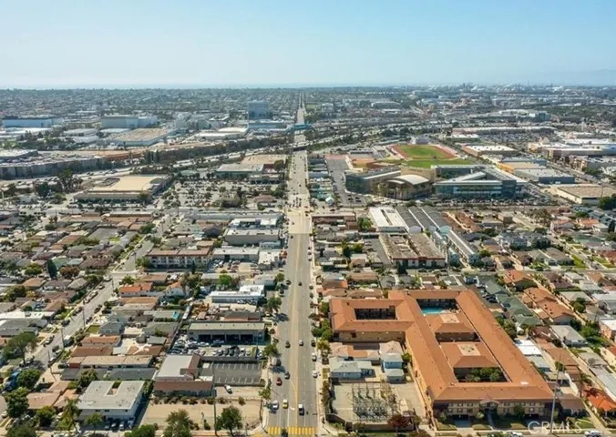 4633 Marine Avenue 201, Lawndale, California 90260