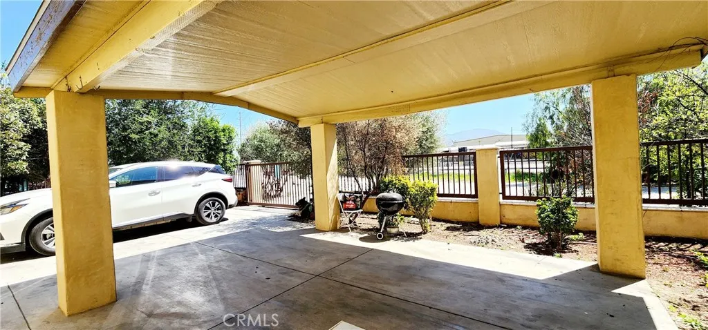 3112 3130 1st Street, Riverside, California 92507 home-pic-71