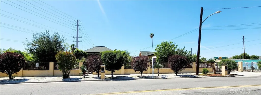 3112 3130 1st Street, Riverside, California 92507 home-pic-74