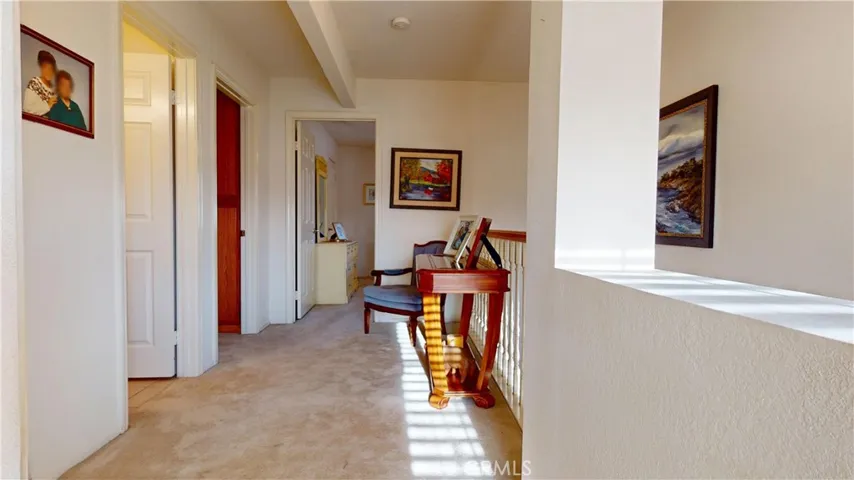 2ND FLOOR HALLWAY