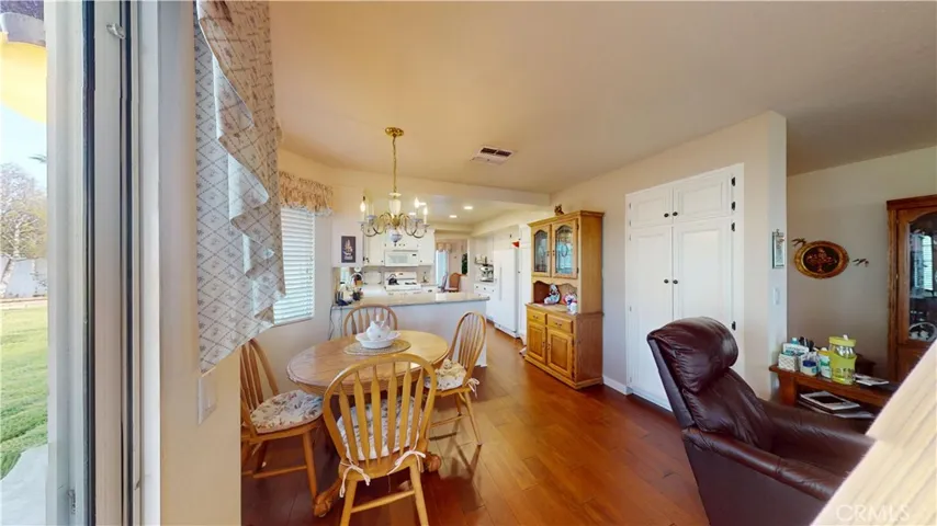 KITCHEN NOOK
