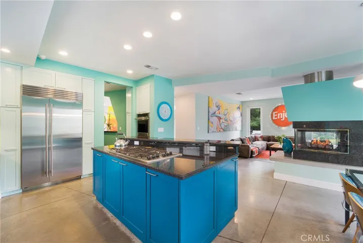 Subzero refrigerator and freezer stay with this fabulous kitchen!