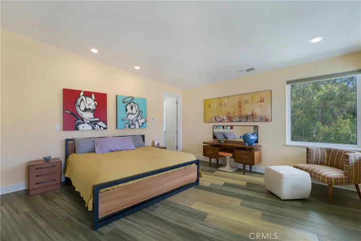 Owner's suite bedroom.