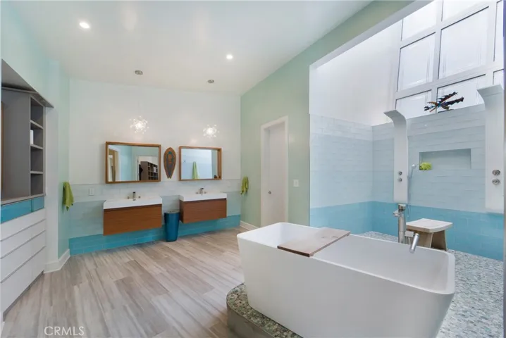 Owner's suite remodeled bath with soaking tub.