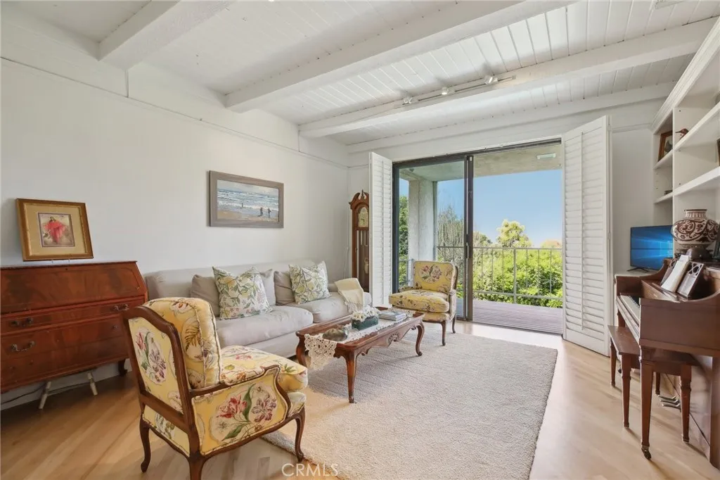 1917 Via Estudillo, Palos Verdes Estates, California 90274 home-pic-13