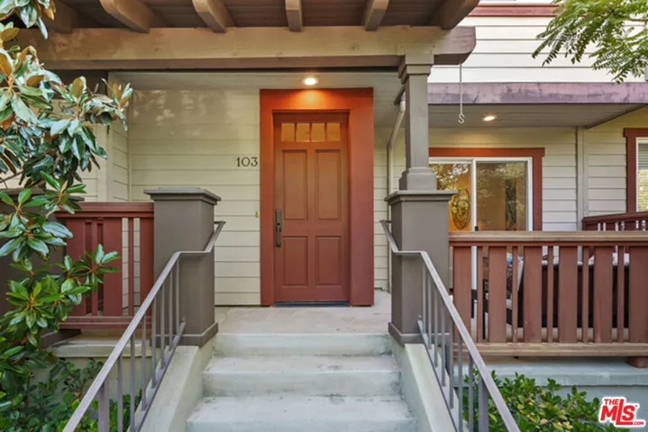 6300 Honolulu Avenue 103, La Crescenta, California 91214