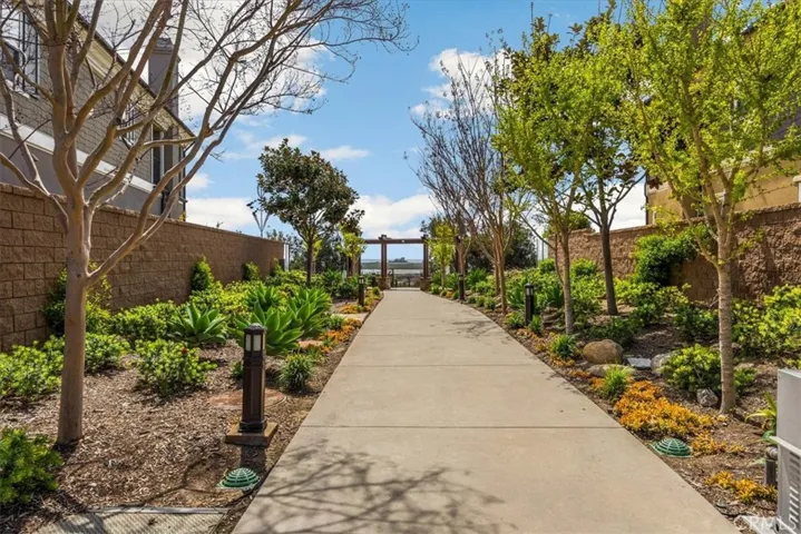 17495 Oakbluffs Lane, Huntington Beach, California 92649