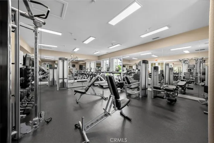 17495 Oakbluffs Lane, Huntington Beach, California 92649