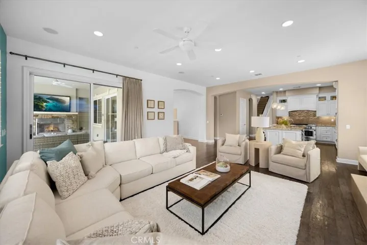 17495 Oakbluffs Lane, Huntington Beach, California 92649
