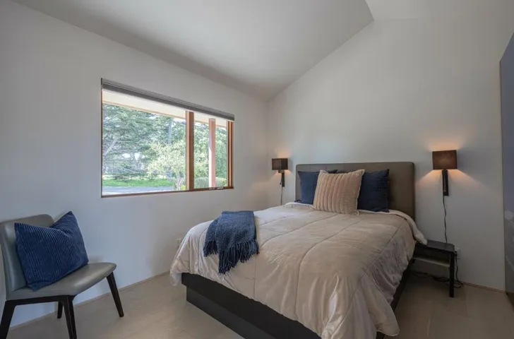 1142 Crest Avenue, Pacific Grove, California 93950